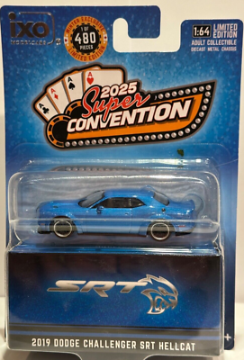 チャレンジャー DODGE CHALLENGER SRT HELLCAT FLAME ORANGE HOOD OPENS 1/64 BY