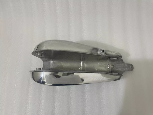 Yamaha DT100 DT 100 Enduro 1977 aleación de aluminio pulido combustible gasolina tanque de gasolina + tapa - Imagen 10 de 12