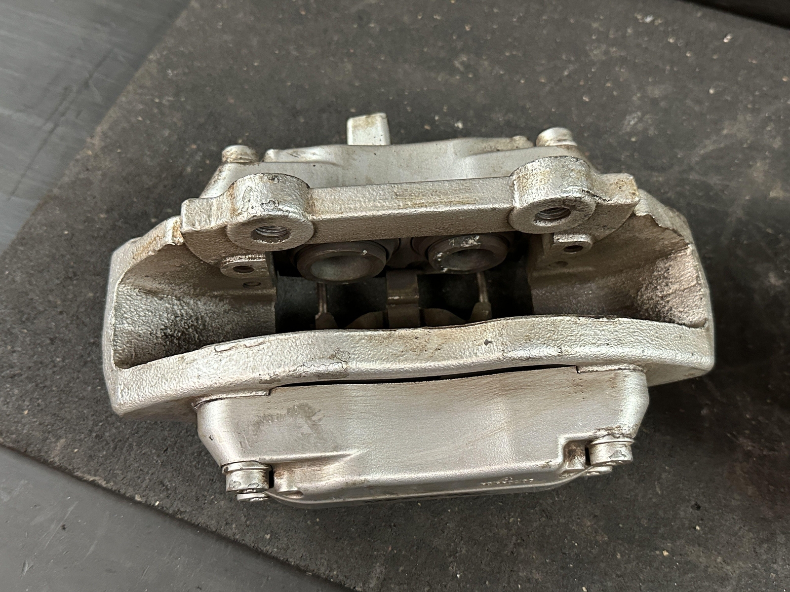 03-12 MASERATI QUATTROPORT FRONT & REAR LEFT & RIGHT BRAKE CALIPERS 74K 20833300