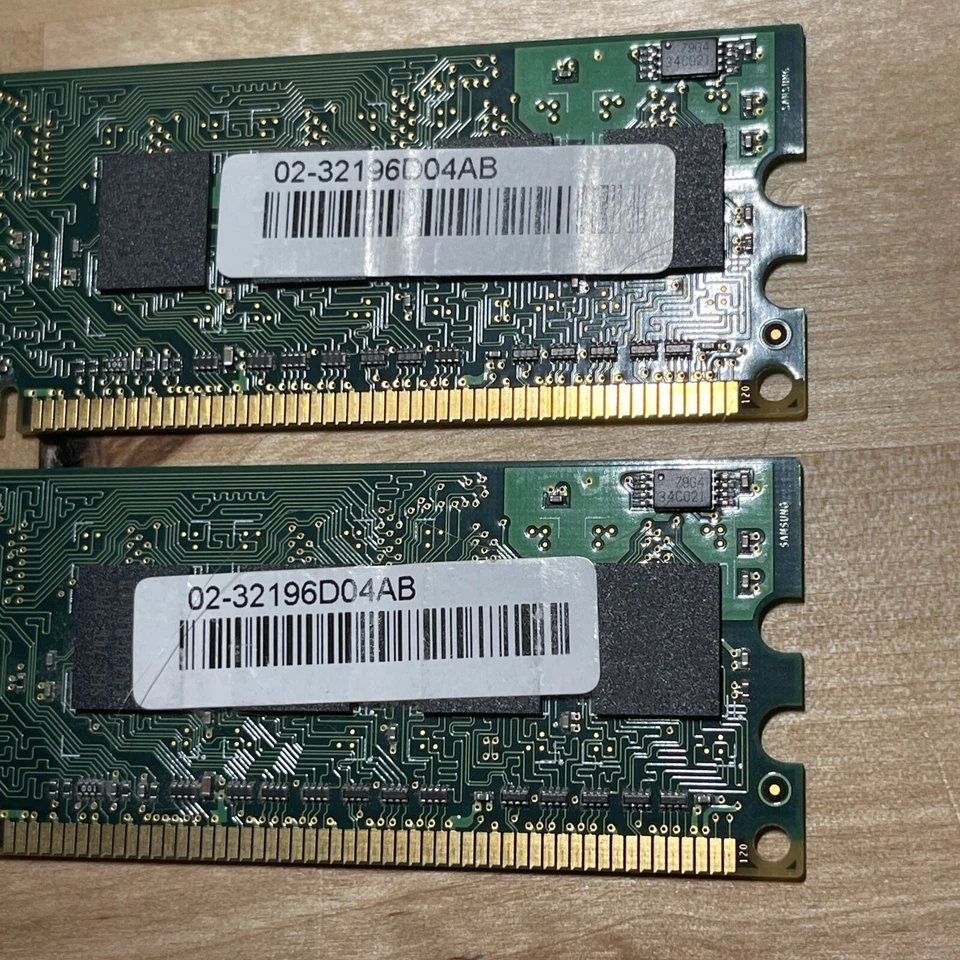 HP DC5700 Memory 2GB (2x1GB) PC2-5300U PN: 377726-888 Samsung Brand - Image 3 of 4