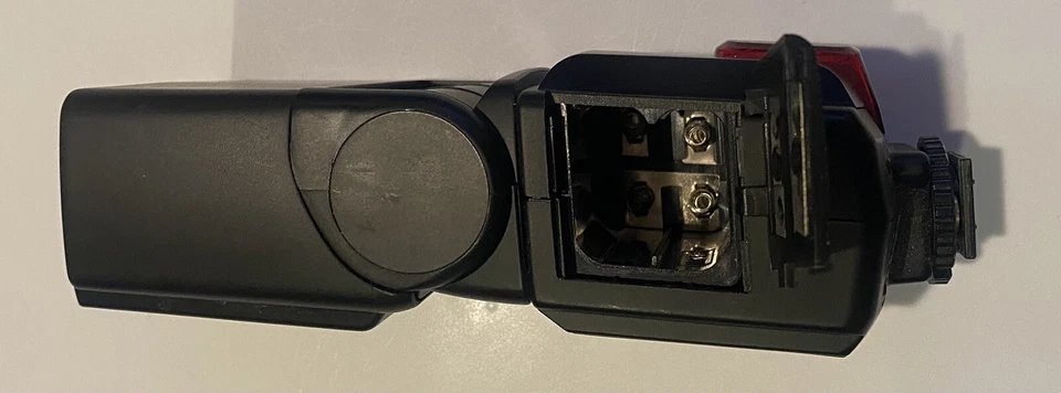 Flash digital para cámara SLR ZEIKOS - ZE-SB700 - PROBADO Foto 3 de 4