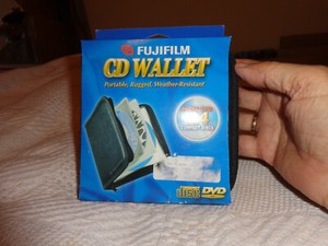 fujifilm cd wallet new holds 24 compact discs