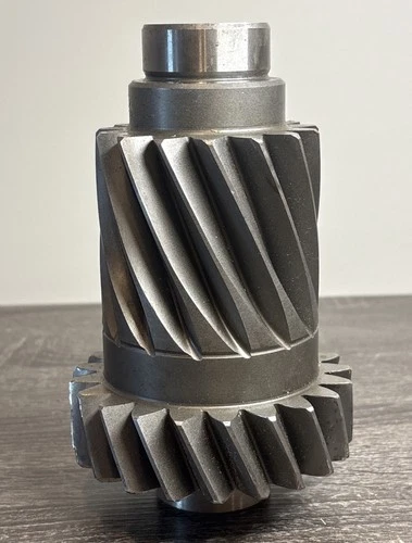 John Deere R122906 OEM Optional PTO Gear Countershaft Gear