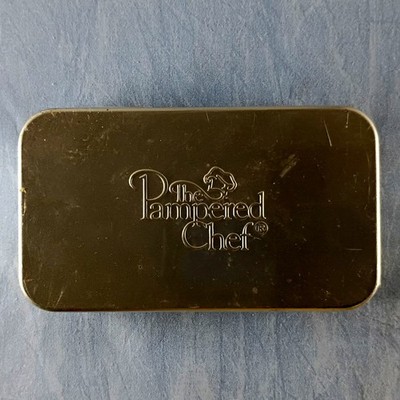 The Pampered Chef #1095 Creative Cutters Set 8pc Cookie Cutters