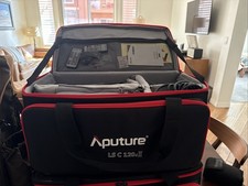 Aputure LS C120d II Light Storm kit, Controller, Cables, Remote, Case