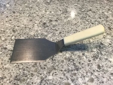 Dexter USA 5X4 Smashburger Spatula Grill Griddle S285-4 White Handle FLAWS