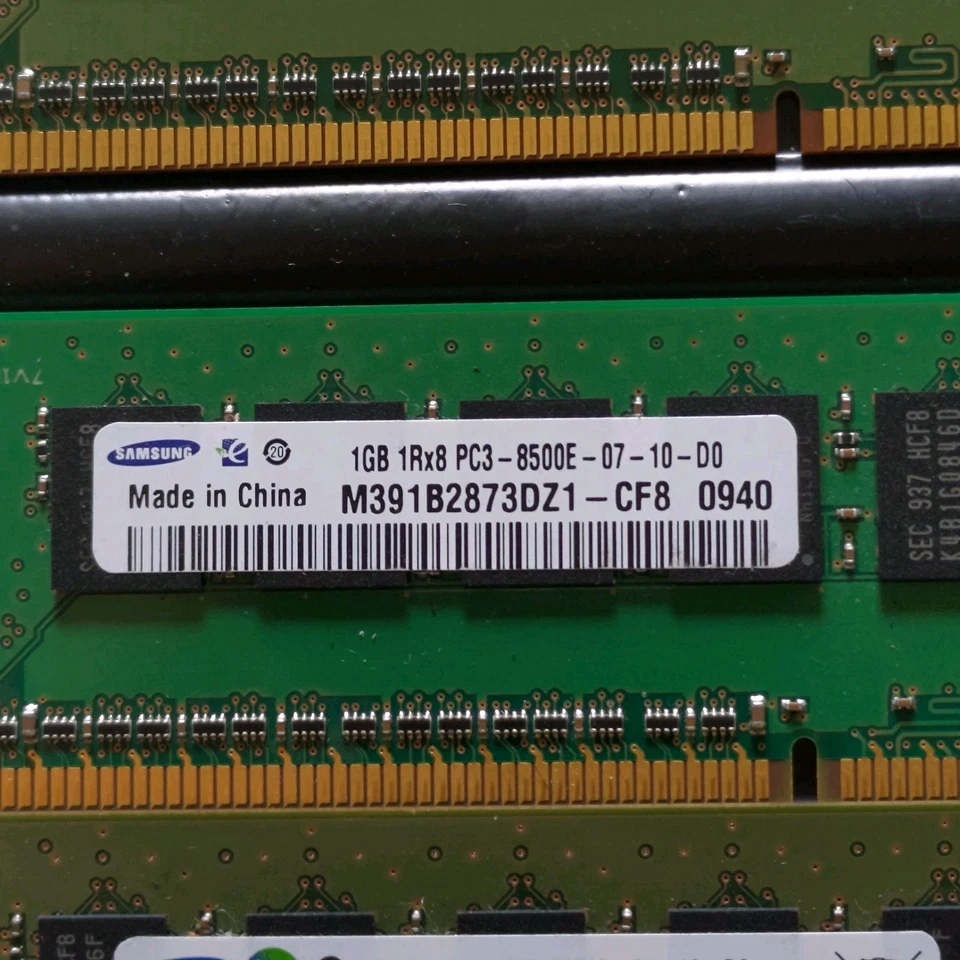 Samsung 4GB (4x1GB) DDR3 PC3-8500E 1066MHz ECC UDIMM 240-Pin RAM... - Image 4 of 4