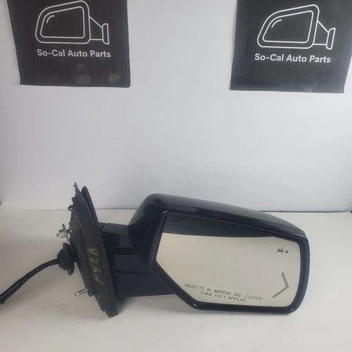 2018 CHEVROLET SUBURBAN Right Power Door Mirror DL3 Turn Signal Blind Spot(13wir