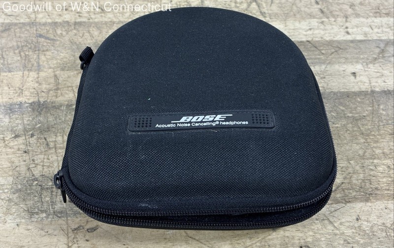 Vintage Bose QuietComfort 2 QC-2 Noise Cancelling Headphones Silver With Case
