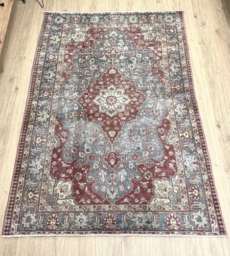 4x6 Burgundy Oriental Vintage Turkish Rug, Handmade Wool Area Rug, Floral Carpet - Picture 3 of 10