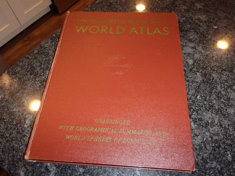 1949 ENCYCLOPEDIA BRITANNICA WORLD ATLAS - EXTRA LARGE BOOK