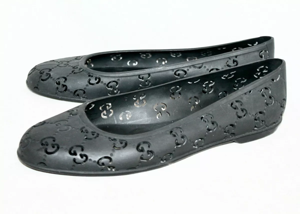 Rubber ballet 2025