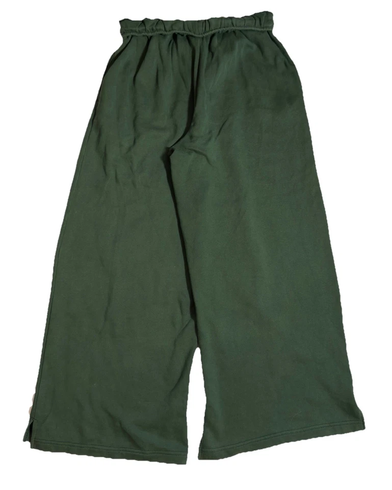 Pantalones deportivos Urban Out from Under verdes plegables de pierna ancha talla mediana Foto 2 de 4