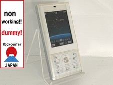   dummy   Panasonic P704i  color white  docomo-japan non-working cellphone