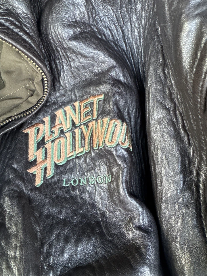 Jaqueta de couro marrom reversível Planet Hollywood London - Imagem 2 de 4