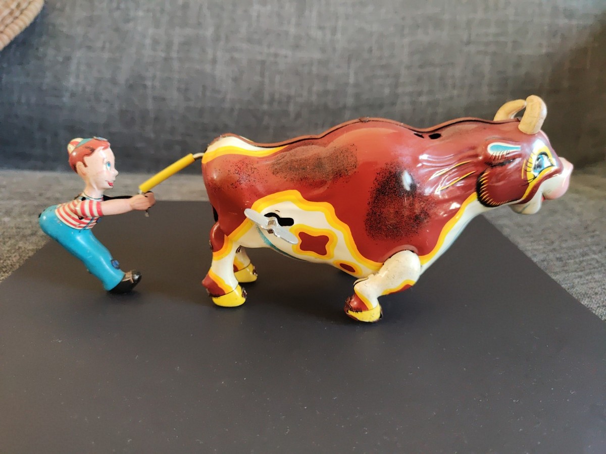 Mechanical Wild Roaring Bull and Boy Windup Tin Toy - Mikuni
