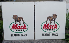 Mack Trucks 24 X 30 Mud Flaps Set With Bulldogs White - Reading Mack -not Used