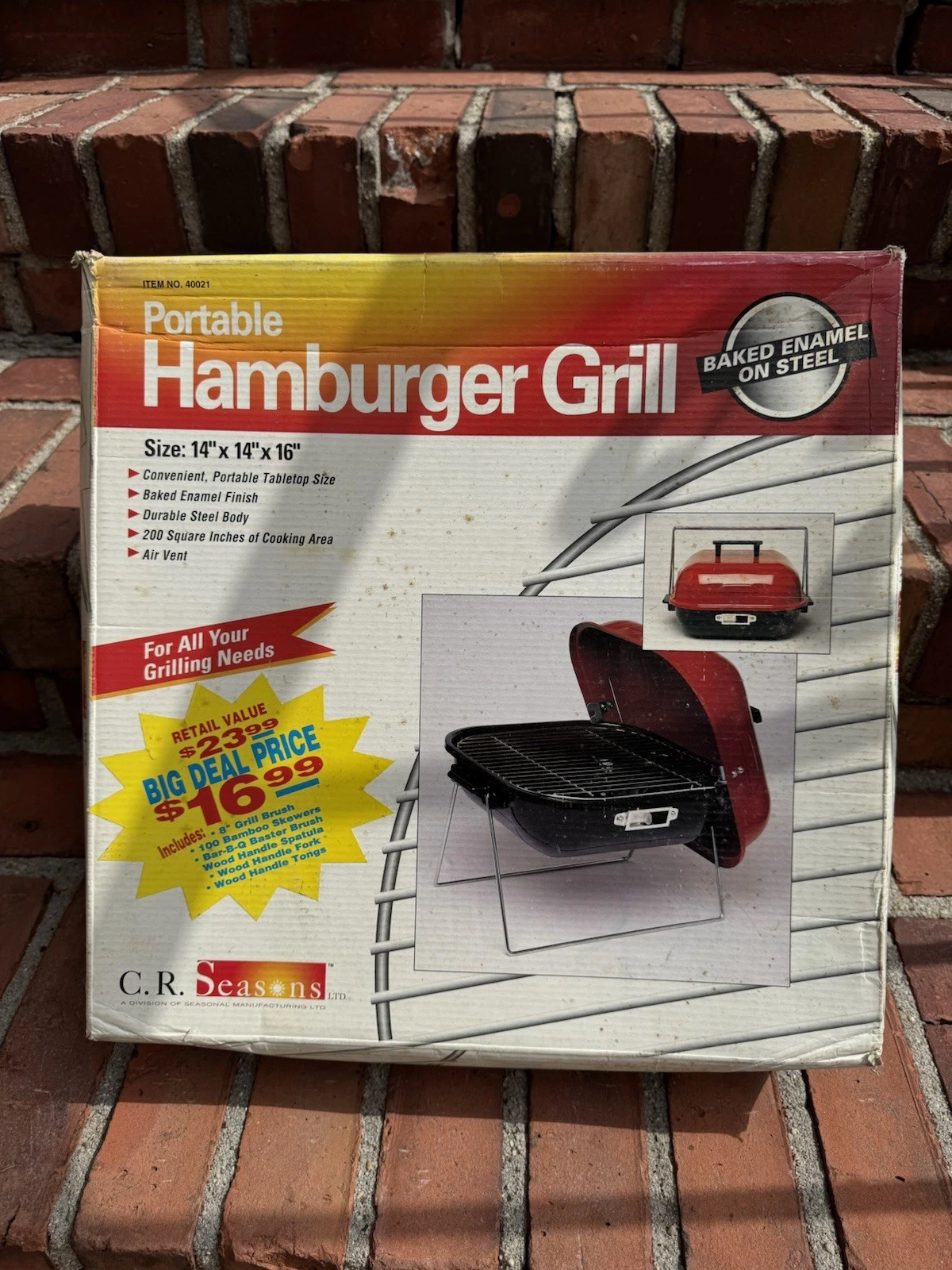 Vintage C.R. Seasons Portable Grill – NIB – Retro 90s BBQ Tabletop Enamel Steel