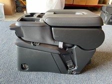 19-23 Chevrolet Tahoe Silverado Ebony Cloth Center Jump Seat With Storage...rare 19-23 Chevrolet Tahoe Silverado Ebony Cloth Center Jump Seat With Storage...rare