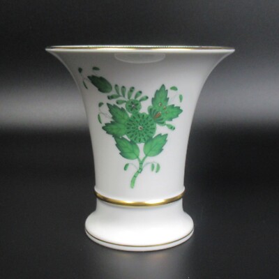 Herend Porzellan Vase Serie Apponyi grün 6536 Chinese Bouquet Green 10cm