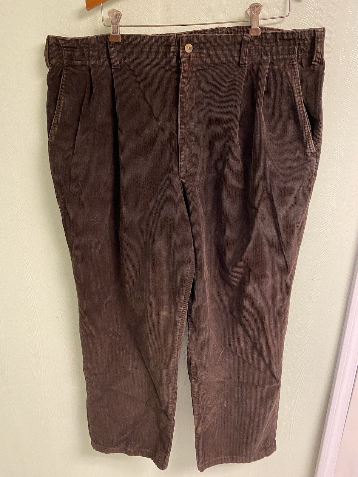 Eddie Bauer Corduroy Pants Size 42 Relaxed Fit Soft Brown Academia Preppy Dress