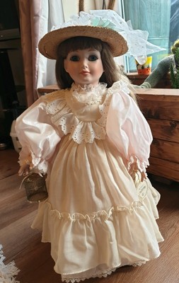 alberon dolls