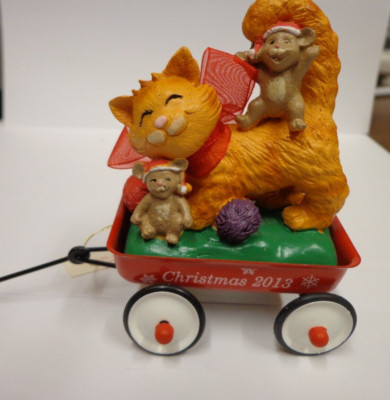 Vintage Figi's Red Wagon Christmas  2013   Figurine