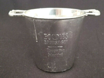 small plastic ice bucket