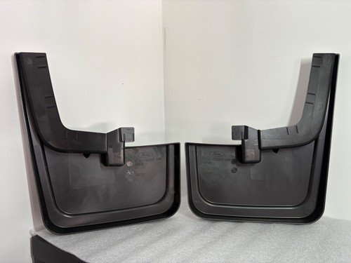 MOULDED FRONT MUDFLAP PAIR FORD F-150 2015 - 2020 WITH WHEEL LIP FL3Z-16A550-AA - Picture 4 of 7