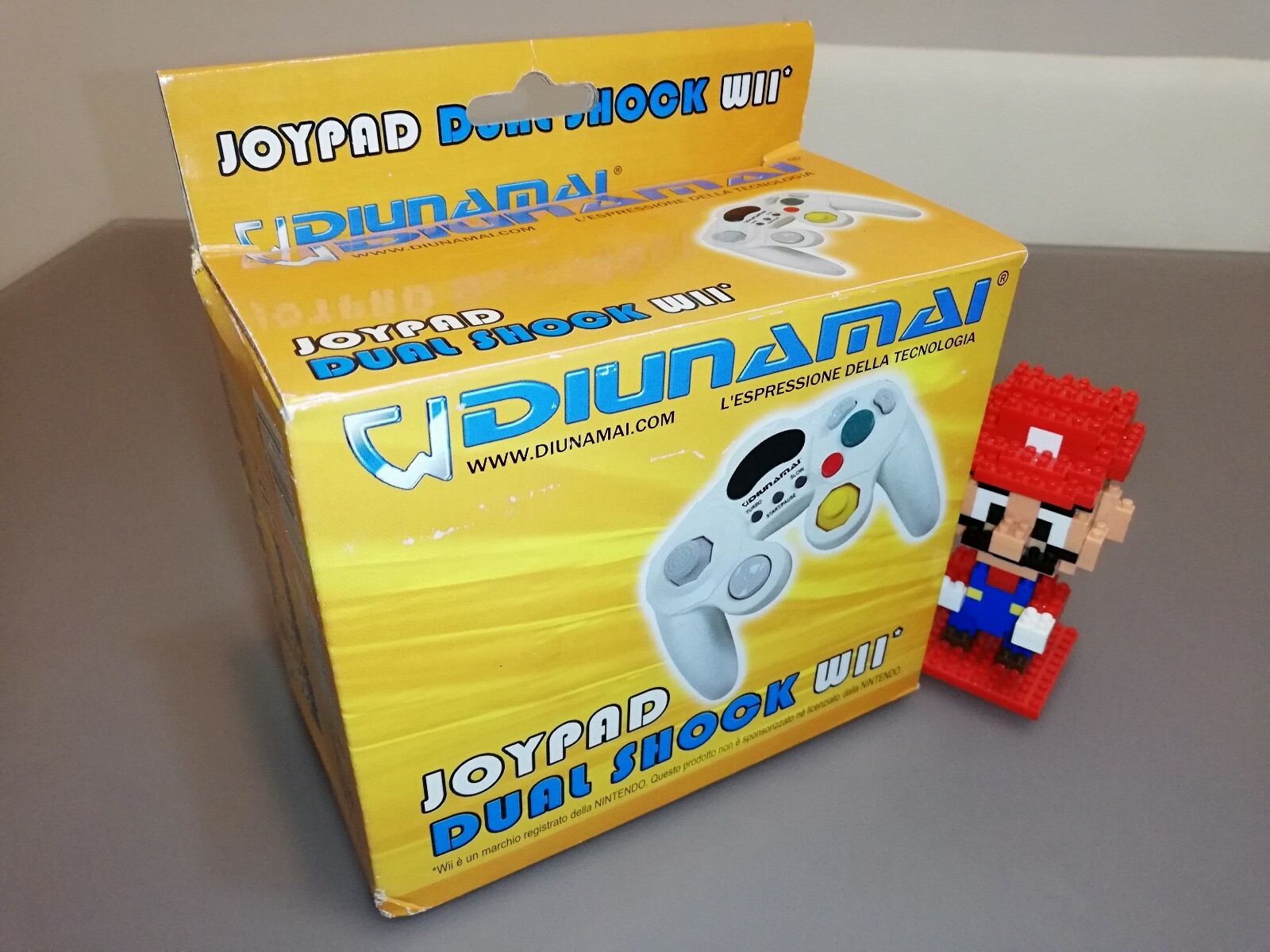 Foto 1 di 10