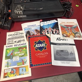Atari 2600 Console Bundle with 21 Games!  Tested Works Great!