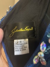Johnathan Kayne Formal Pagent Prom Dress, size 6, kept in dust free garment bag