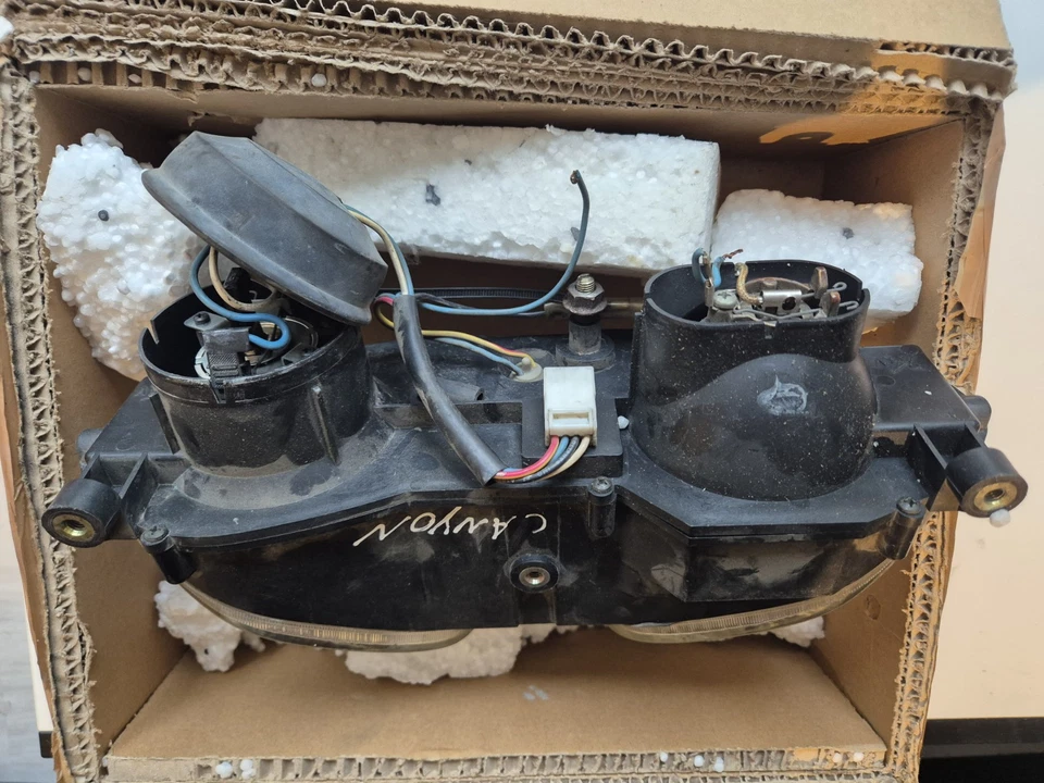 Cagiva Canyon 500/600 Headlight Lamp EU Side - Image 4 of 4