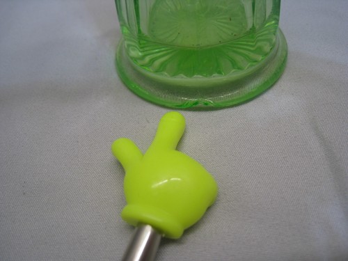 Vintage Vaseline Glass Trumpet Vase Green Uranium 12 Inch Fluted Glow Art Deco - Picture 8 of 12