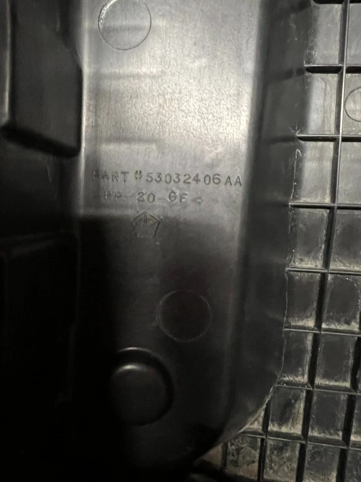 Caja de filtro de aire Hemi OEM 2003-2018 Dodge Ram 1500-3500 4,7 L 5,7 L carcasa inferior Foto 3 de 4