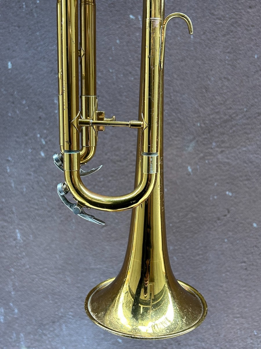 Vintage 1950s King Cleveland 600 Trumpet w/Case Musical Instrument
