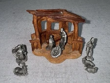 1983 Hudson Fine Pewter USA Mini Nativity Set w/ Porcelain Crèche 7 Figures 8