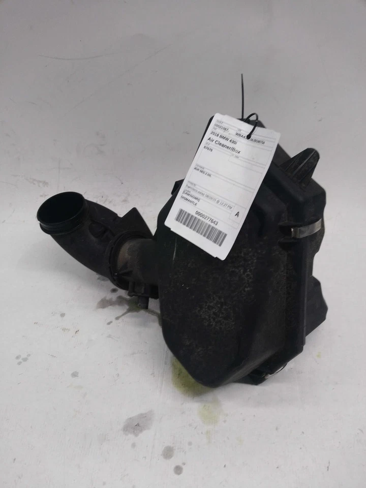 Б/у воздухоочиститель в сборе подходит: 2018 Bmw 430I класс A - Изображение 2 из 4