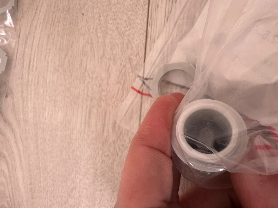 5 x Wiska IP 68 Plastic Tails Kit c/w Insert and Locknut TKE/P 20/FFD/2.5-4 20mm - Image 3 of 4