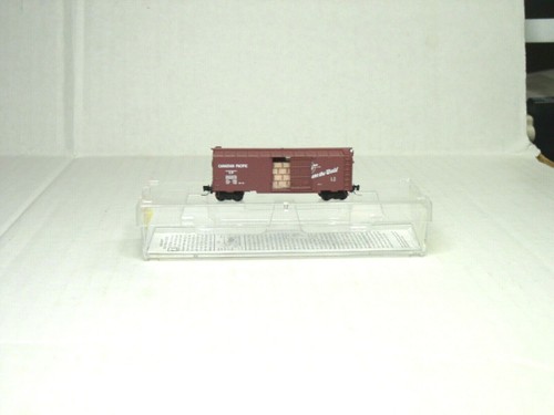 MICRO-TRAINS LINE Z SCALE 40' STANDARD 