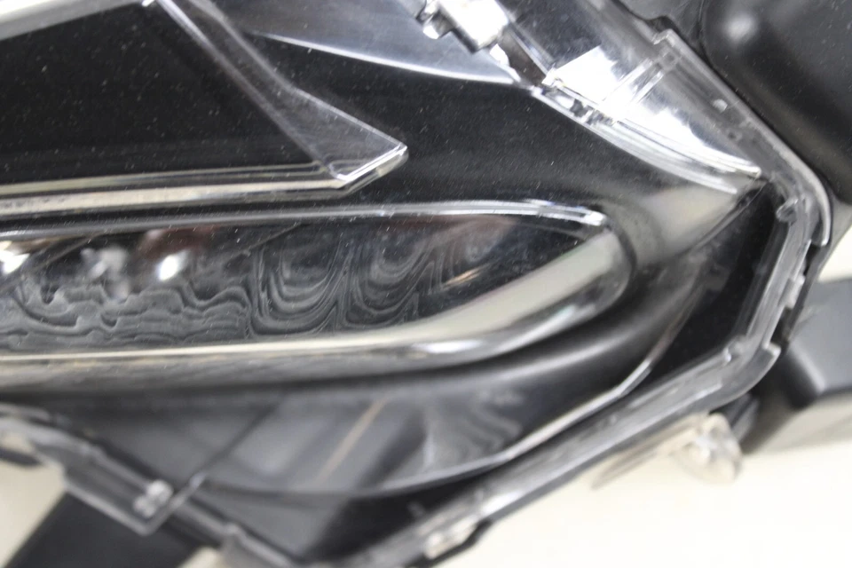 2016-2023 Mazda MX-5 Miata Rear Right Backup Lamp Light OEM JR3 - Image 4 of 4