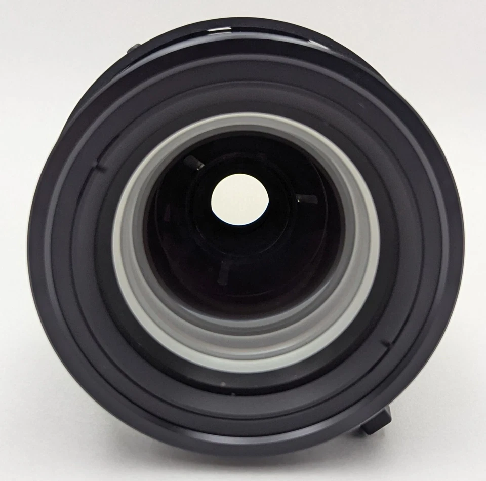 Lente zoom proyector NEC NP03ZL con zoom óptico manual (relación de lanzamiento 1,94 - 3,07:1) Foto 3 de 4