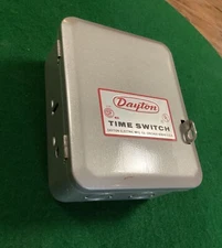 Dayton 10-60 minute SPDT Time Switch Clock Motor 2E025 125 Volt NEW Old Stk 🇺🇸