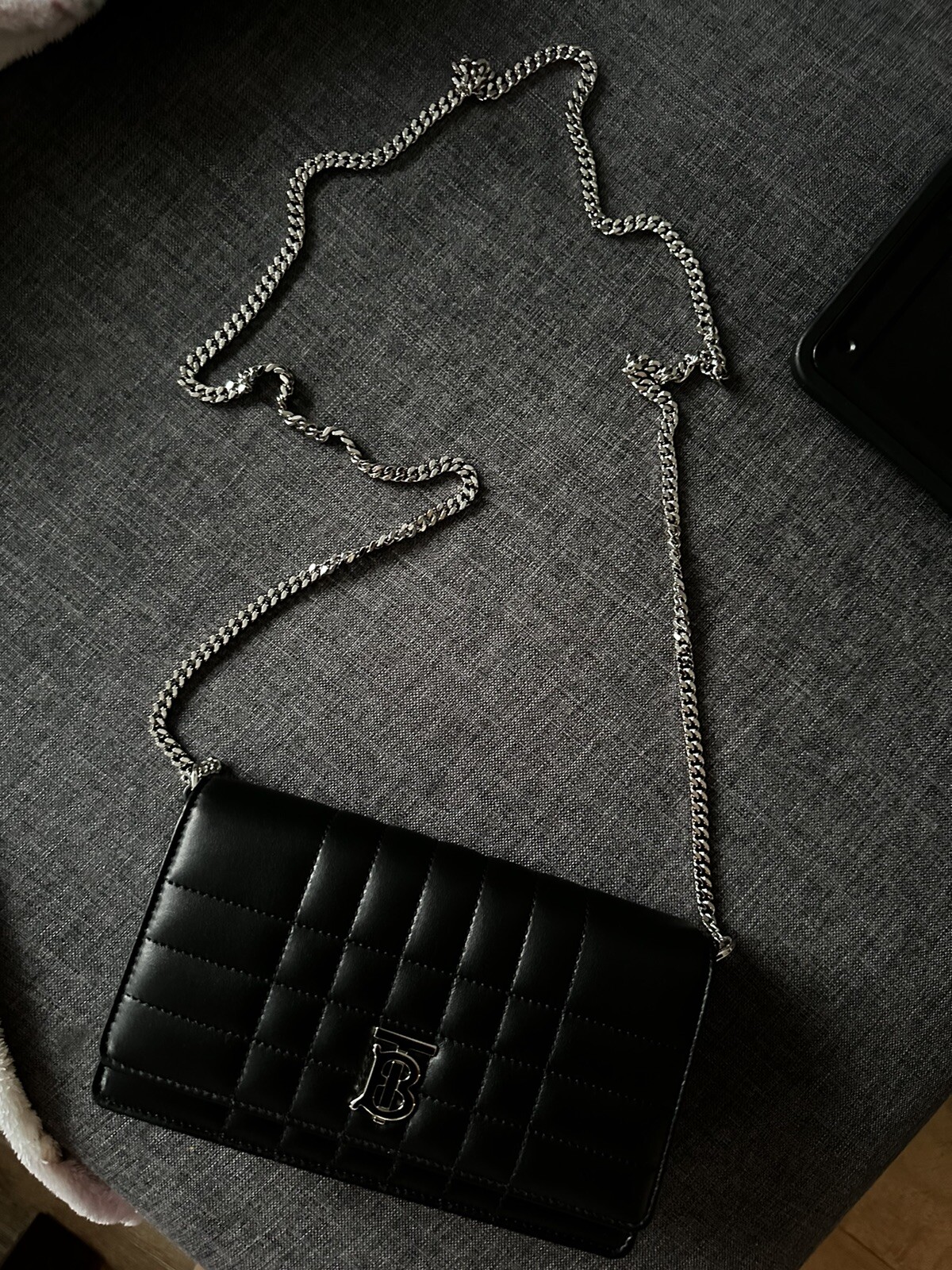 Burberry Lola Clutch Quilted 100percent Authentic And Genuine Black image 10