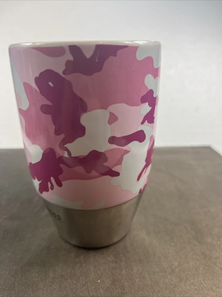 Taza de viaje Mr. Coffee rosa camuflaje aislada cerámica inoxidable 16 oz Foto 4 de 4