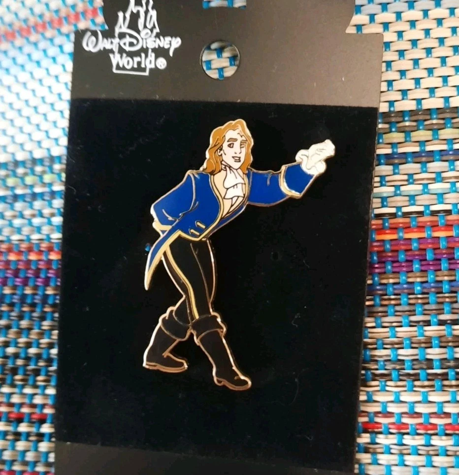 '02 Beauty and the Beast Princess Belle Human Prince Adam Bowing Disney Pin 9491