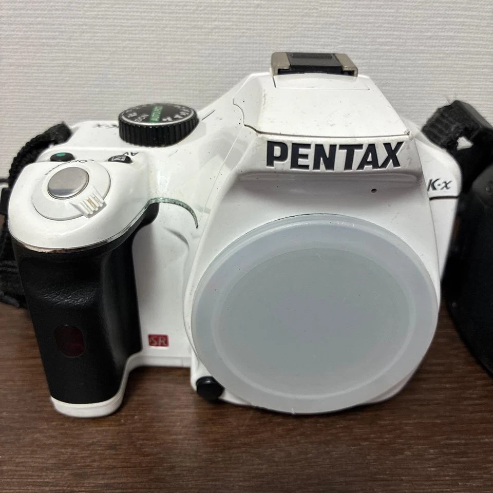 LUMIX DMC G6 PENTAX K x Niko F50 and other cameras bundled - Image 3 of 4