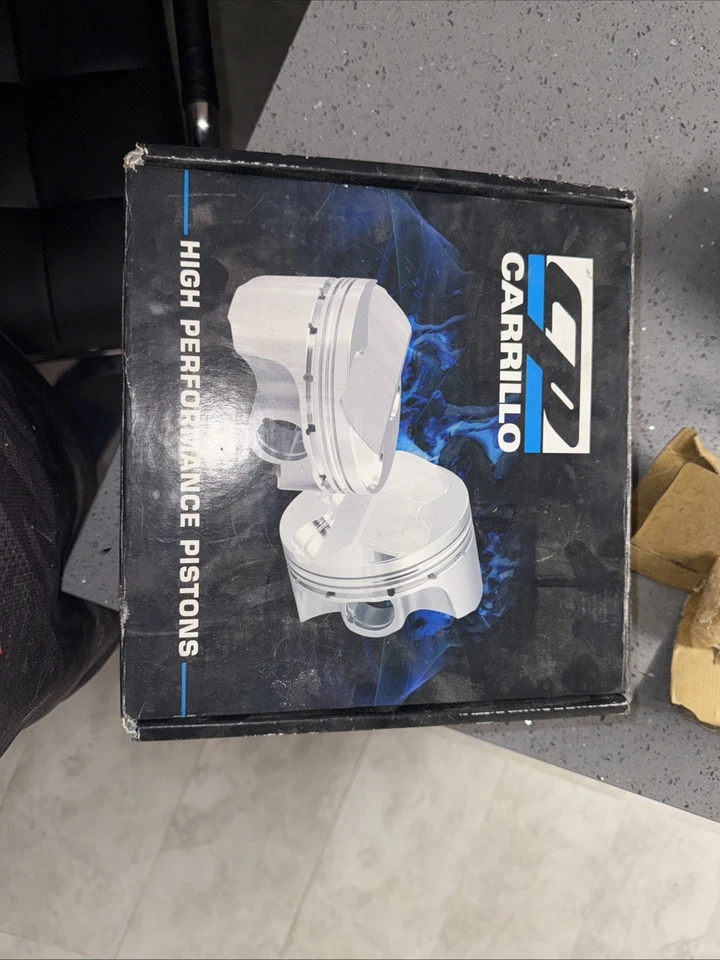 K24 pistons - Image 2 of 4