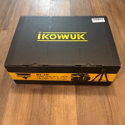 IKOVWUK Laser Level, 3x360° Cross Line for Construction 12-Lasers+ Tripod & Case