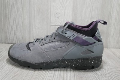 (Near Perfect Cond) Nike Air Revaderchi AR0479-004 Mens 9 Sneakers GREY BLACK